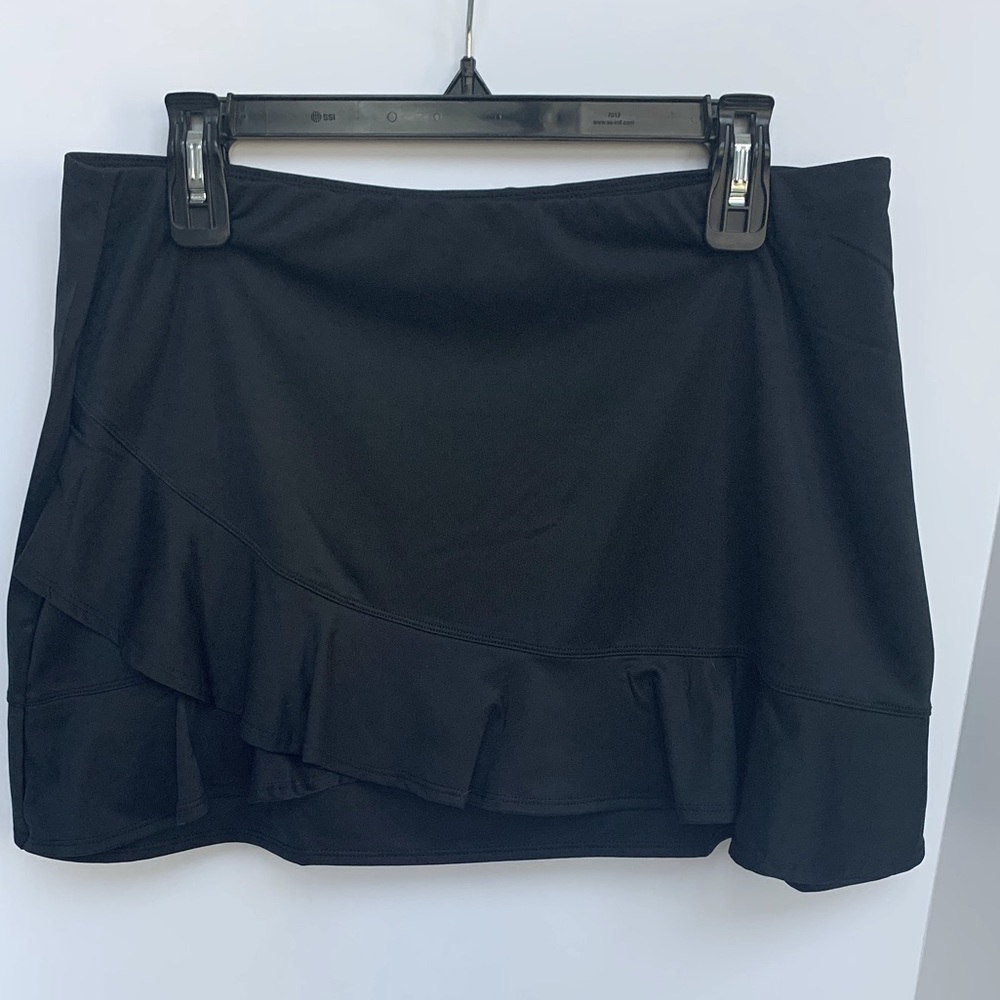Tail Women's Karlee Ruffle Tennis Skort, Black, size Large